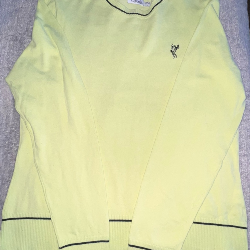 Ashworth Elegant Yellow Crew Neck Sweater